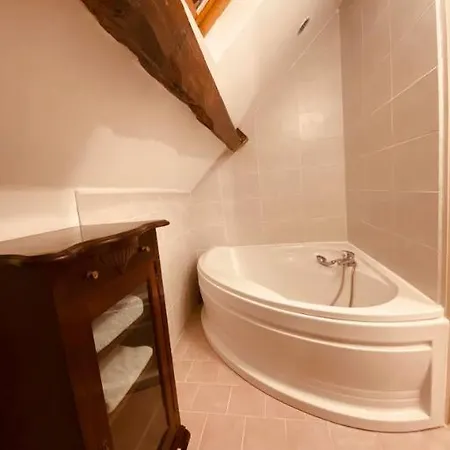 Longere Normande, Parc, Piscine. Holiday home