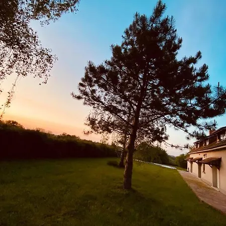 Longere Normande, Parc, Piscine. Montchevrel